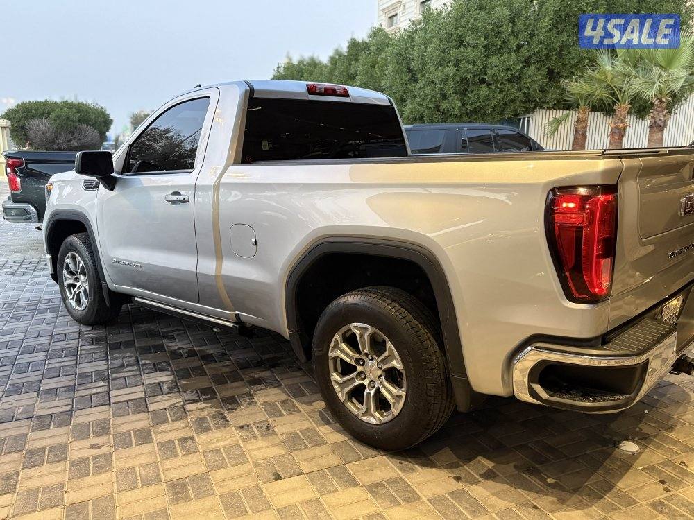 للبيع وانيت جي ام سي 2022 صبغ وكاله3