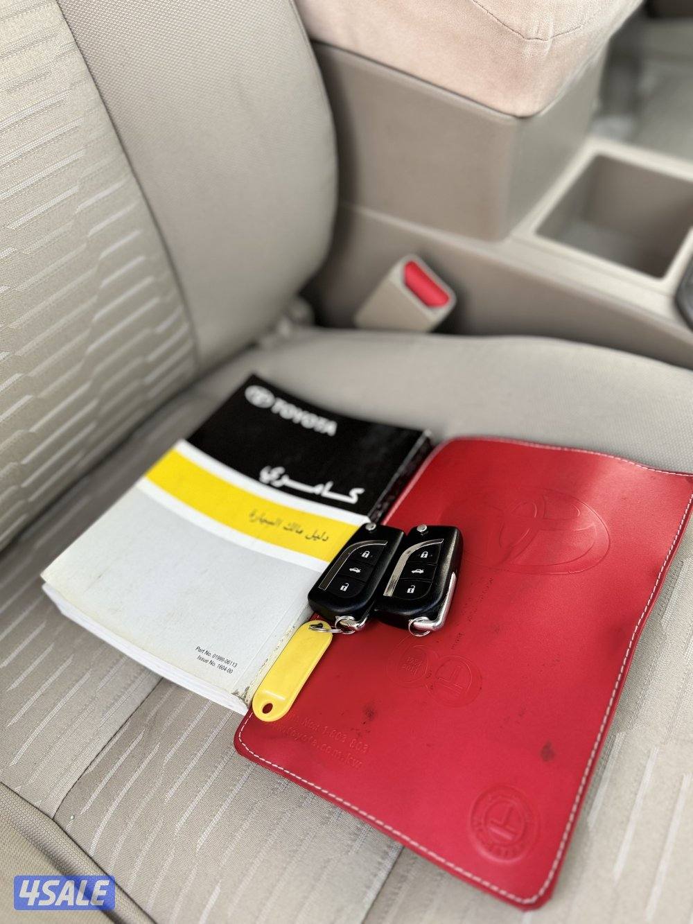 للبيع كامري موديل 2017 شرط الفحص7