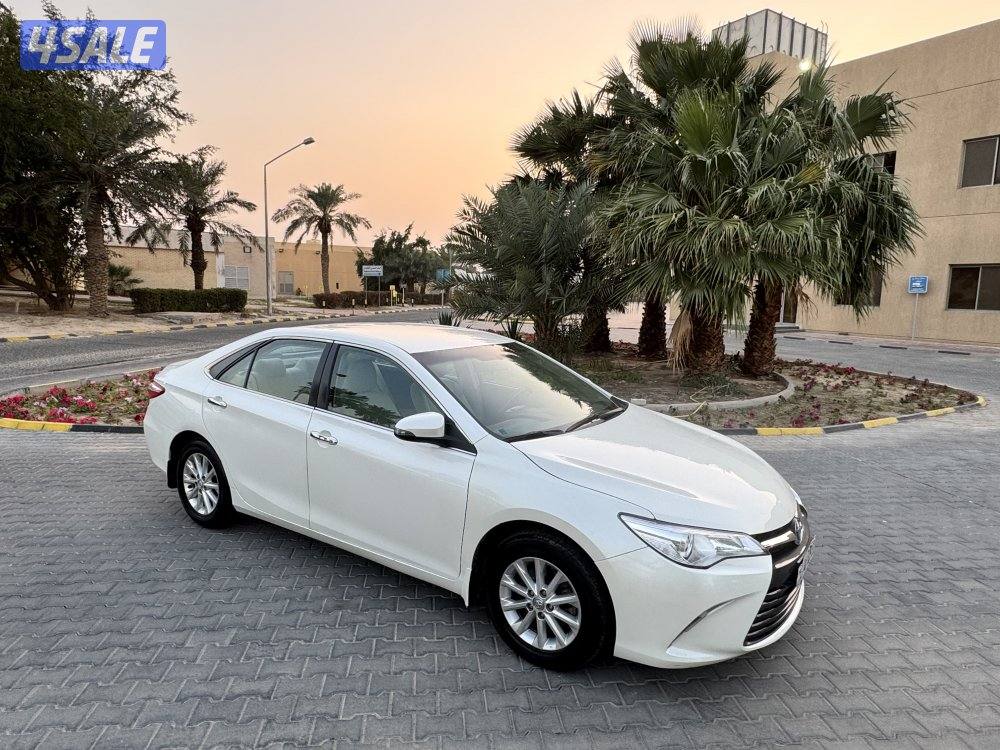 للبيع كامري موديل 2017 شرط الفحص10