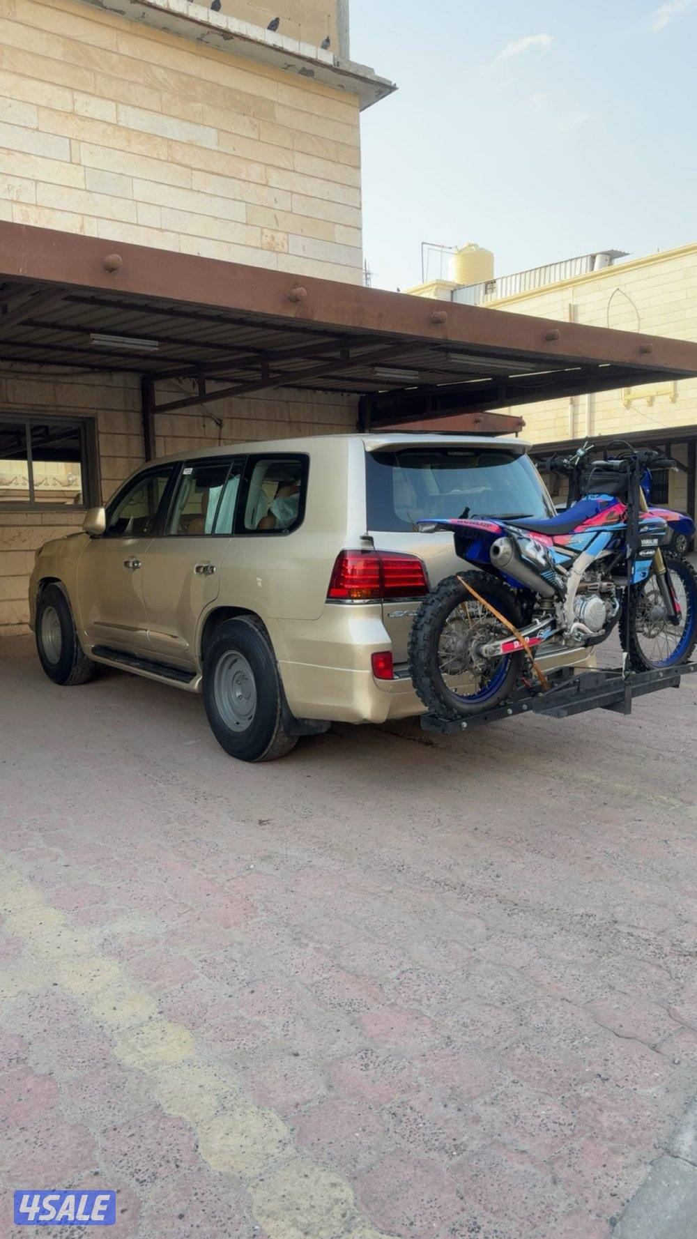 سيكل ياماها wr450f نظيف جداً مع السله1