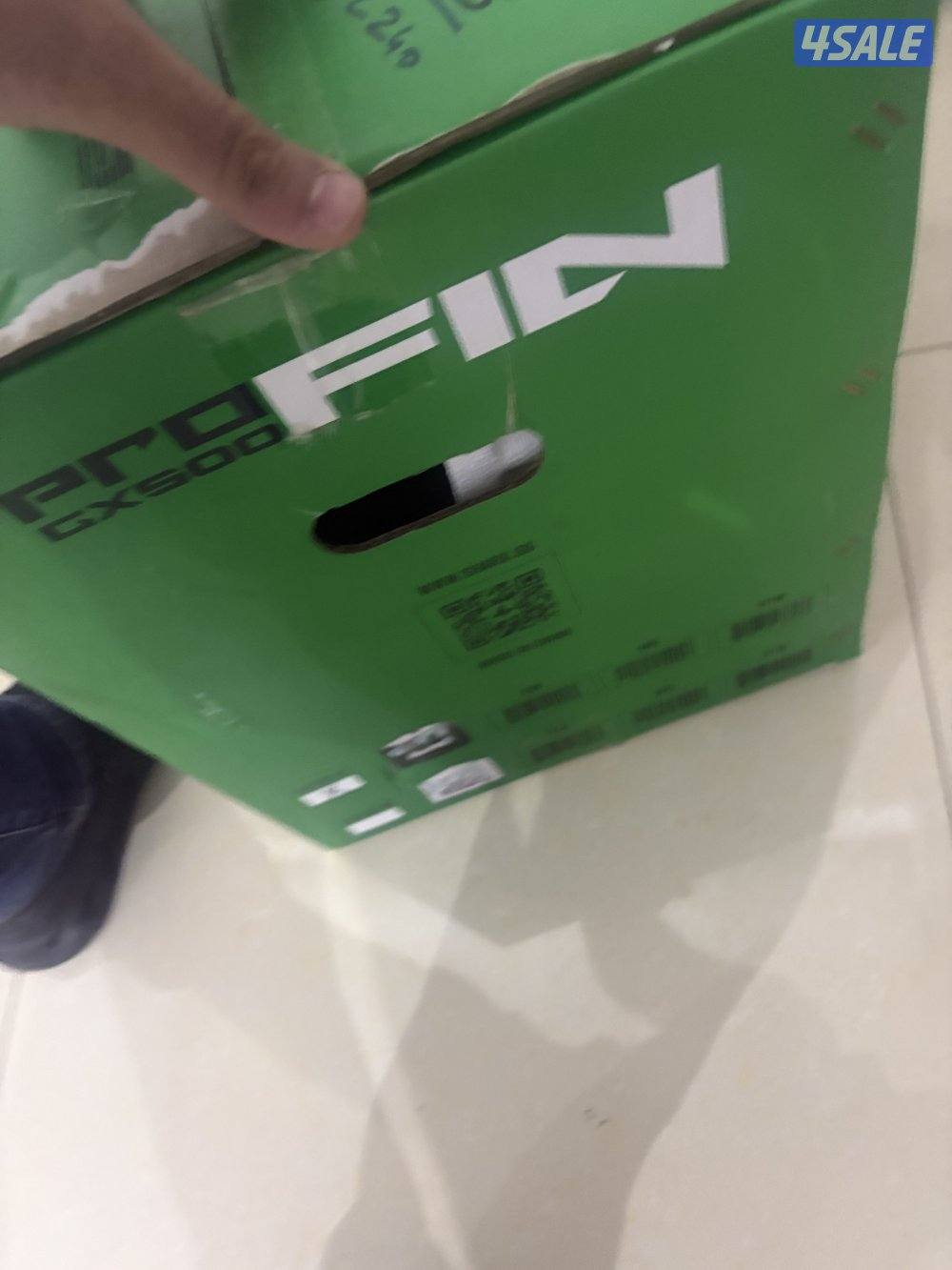 للبيع بي سي نظيف وعليه كفاله4