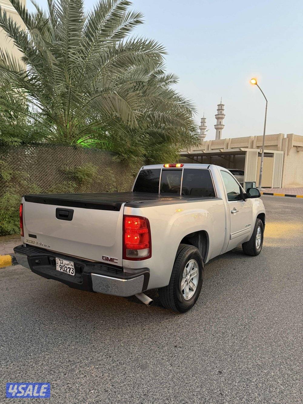 للبيع سييرا 2013 شرط الفحص شاصي جيد4