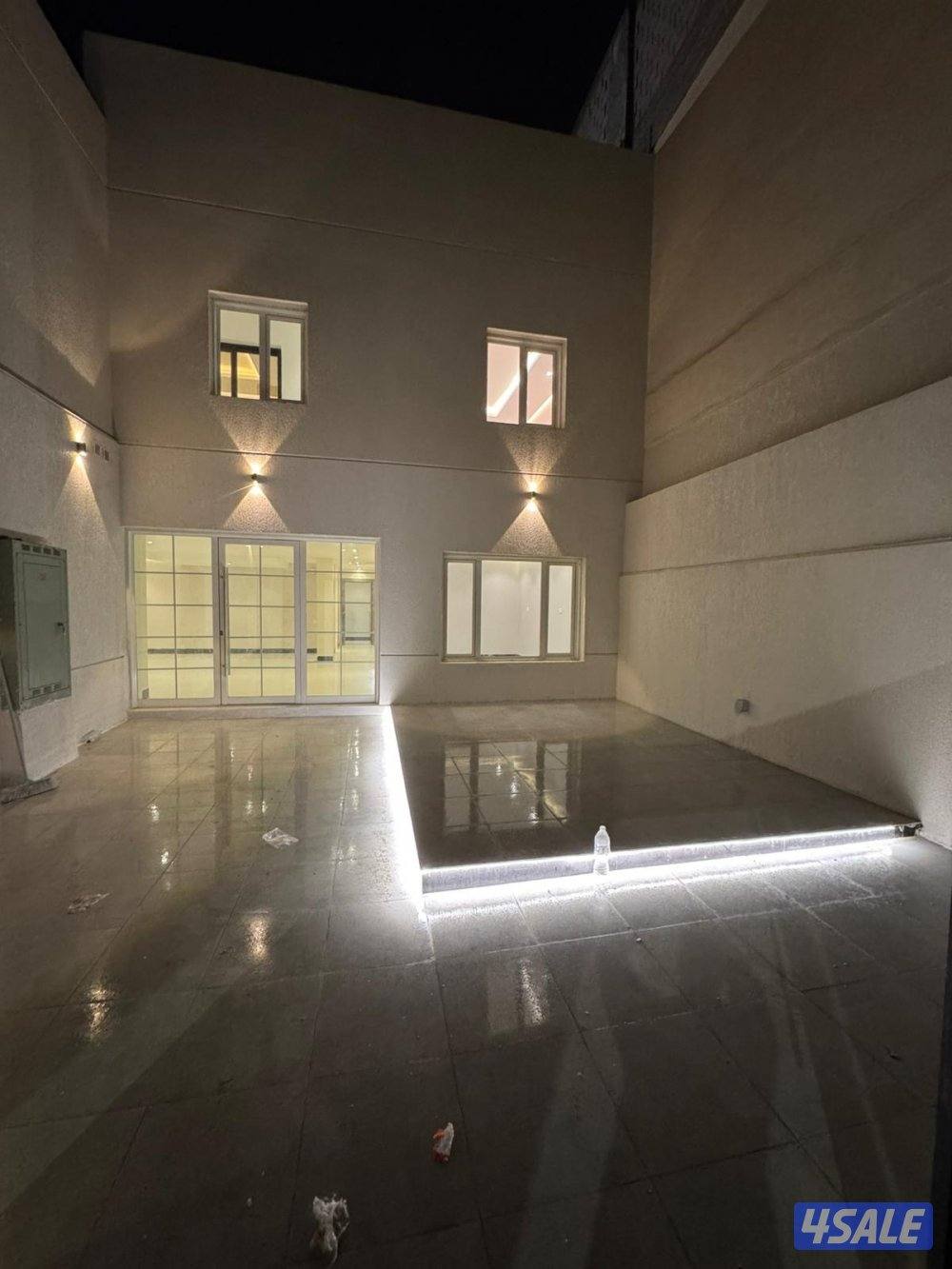 للإيجار قسيمه صباح الاحمد دور ام الهيمان  شقق جميع المنطقة العاشره13