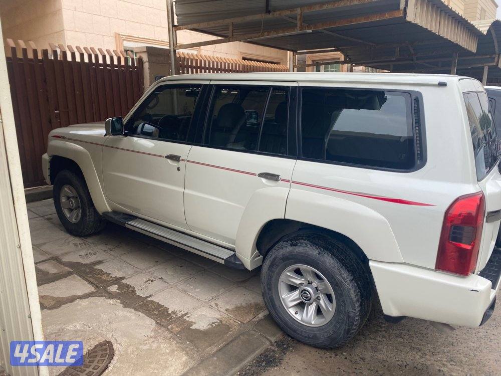 للبيع جيب نيسان فتك موديل ٢٠٢٢ شرط الفحص سيرفس منتظم بالشركه ماش ١٣٢2