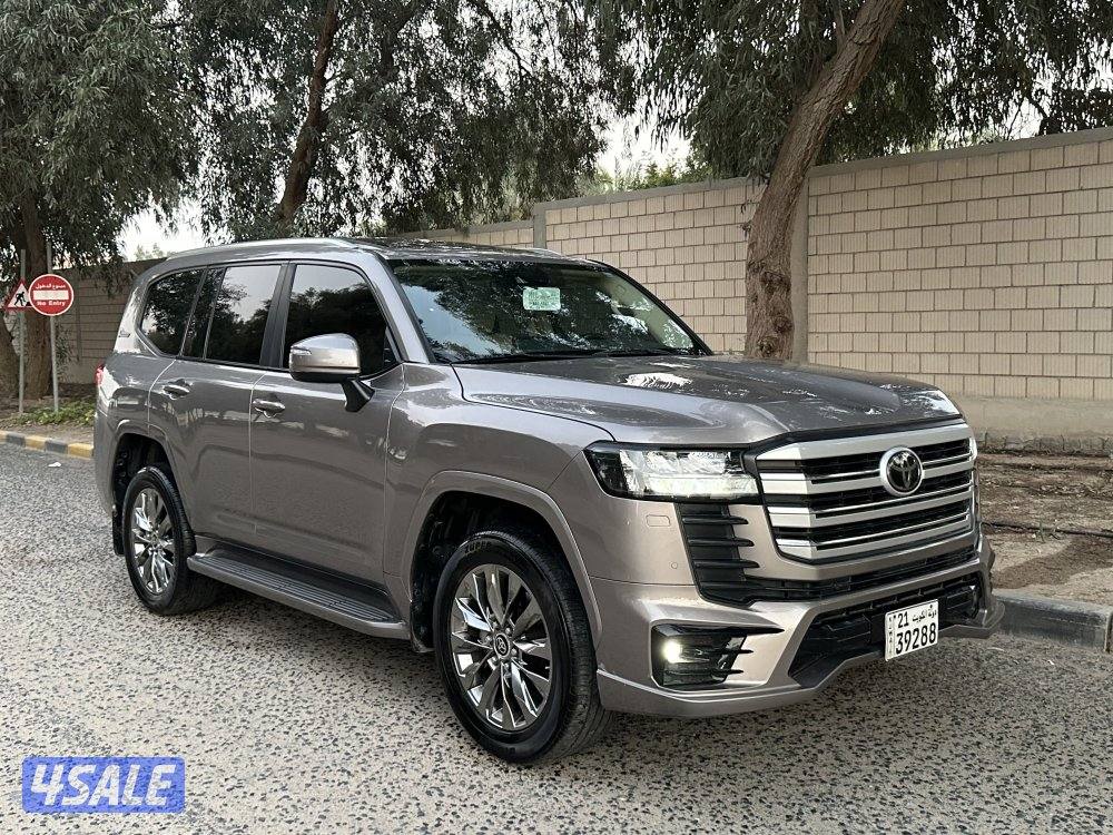 لاند كروزر الساير AERO)S / شرط الفحص بالكامل وصبغ الوكاله4