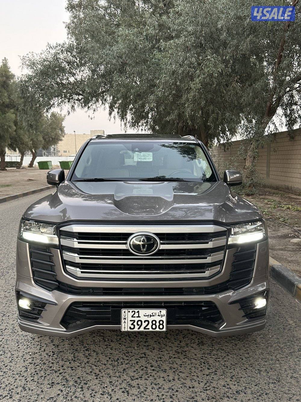 لاند كروزر الساير AERO)S / شرط الفحص بالكامل وصبغ الوكاله5