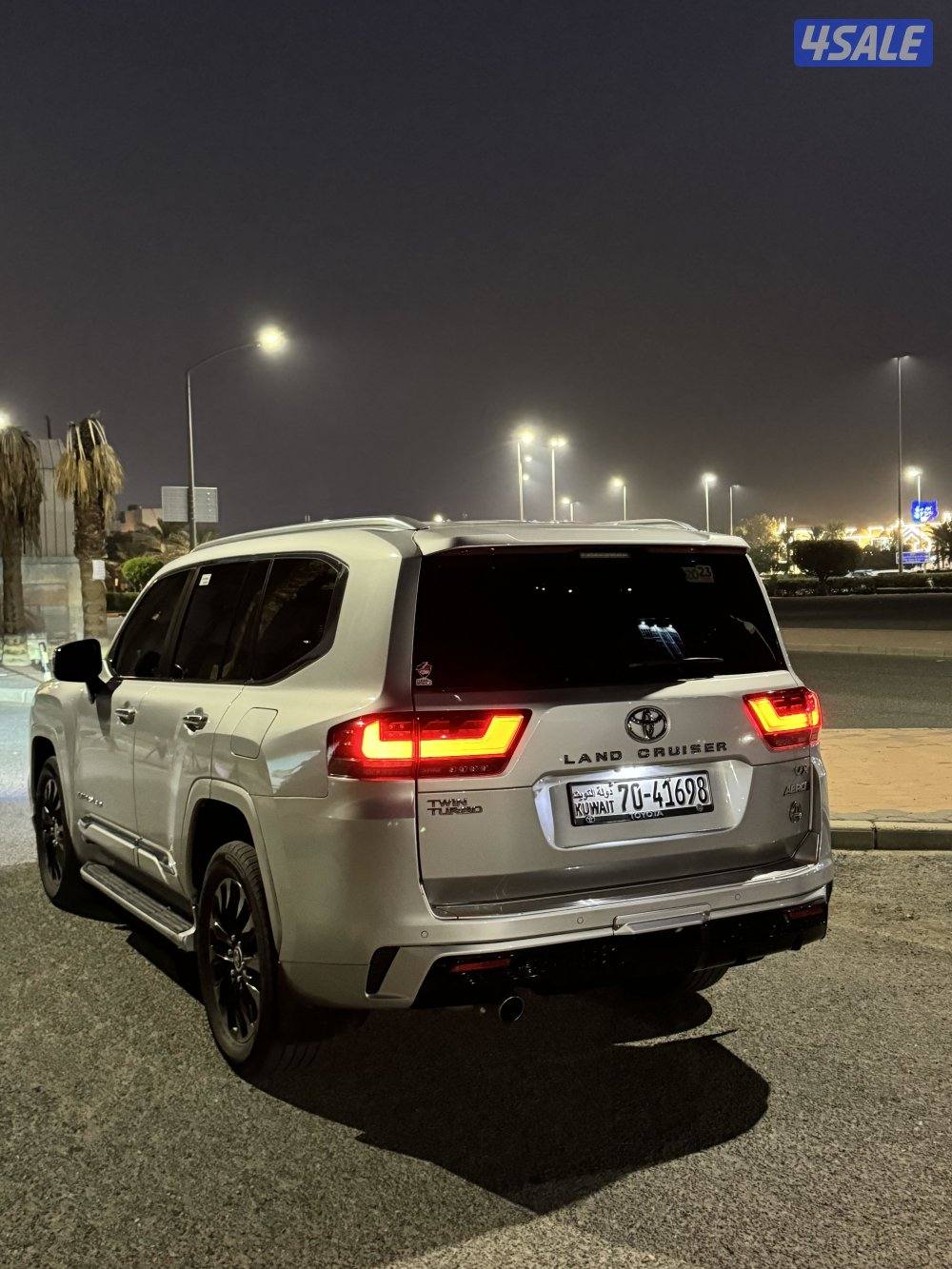 للبيع لاند٢٠٢٣ صبغ الوكاله بدون تيربو VX الفل1