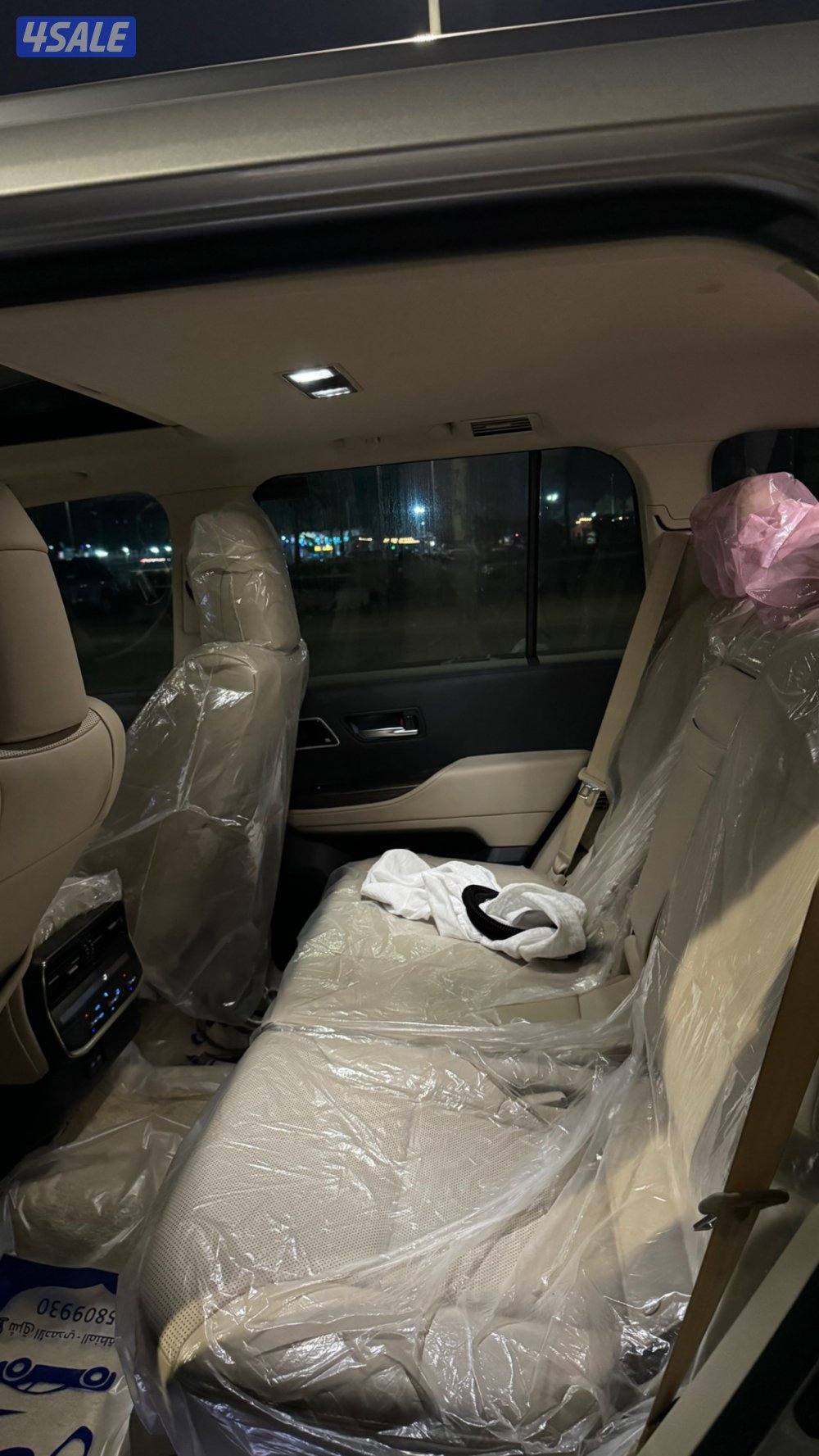 للبيع لاند٢٠٢٣ صبغ الوكاله بدون تيربو VX الفل4