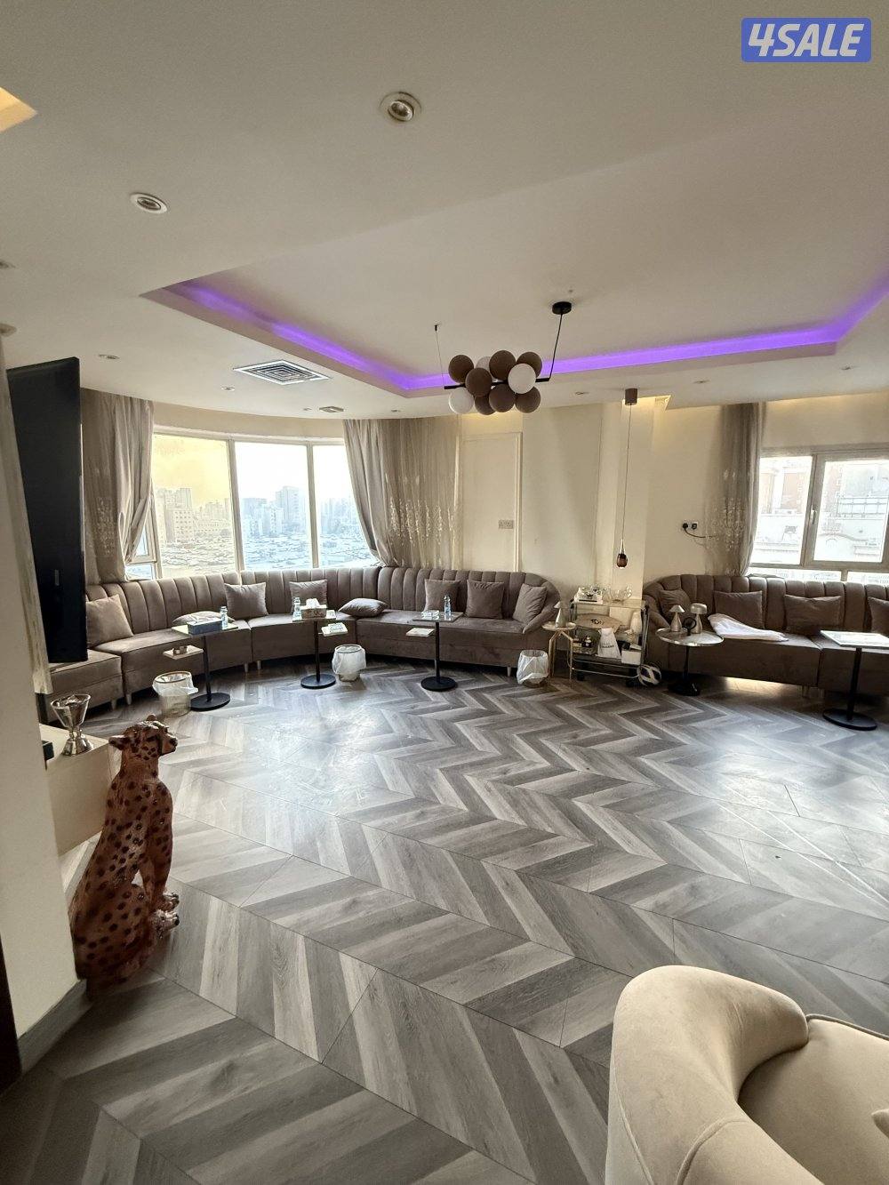 للبيع شقة خلو الي يدور نظيف0