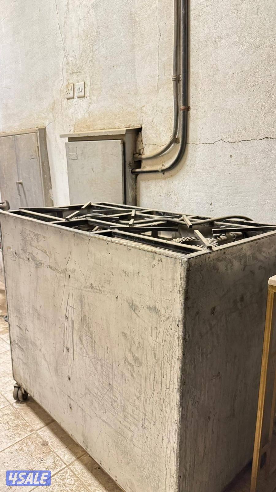 للبيع طباخ ( فرن)3