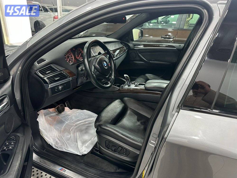 موديل ٢٠١٤ ماشي ١٢٧ الف كم BMW X64