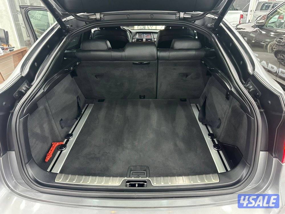 موديل ٢٠١٤ ماشي ١٢٧ الف كم BMW X68