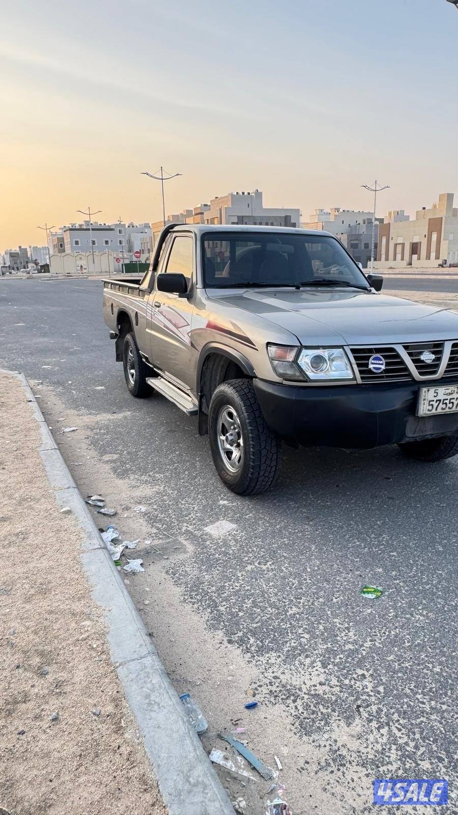 نيسان شاص ٢٠٠٣2