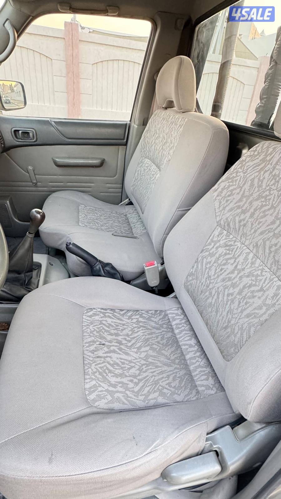 نيسان شاص ٢٠٠٣4