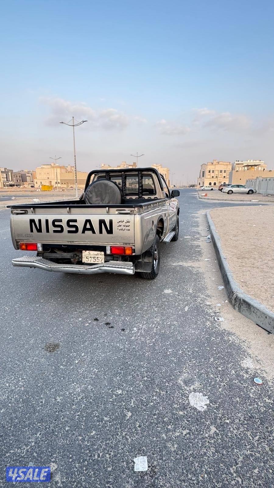 نيسان شاص ٢٠٠٣5