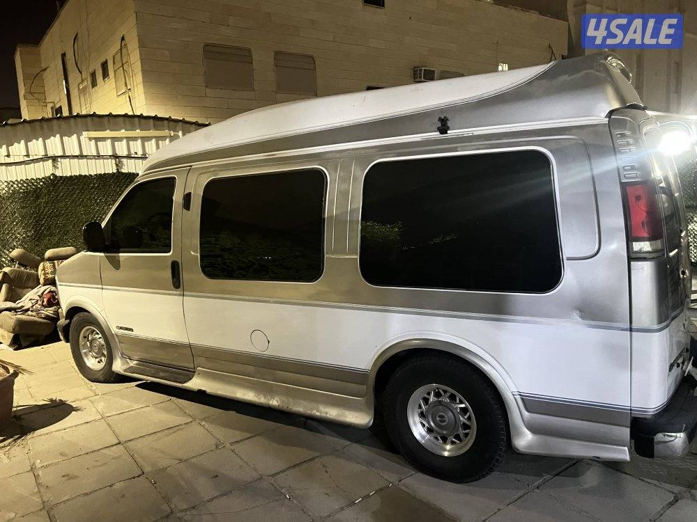 البيع فان موديل 19990