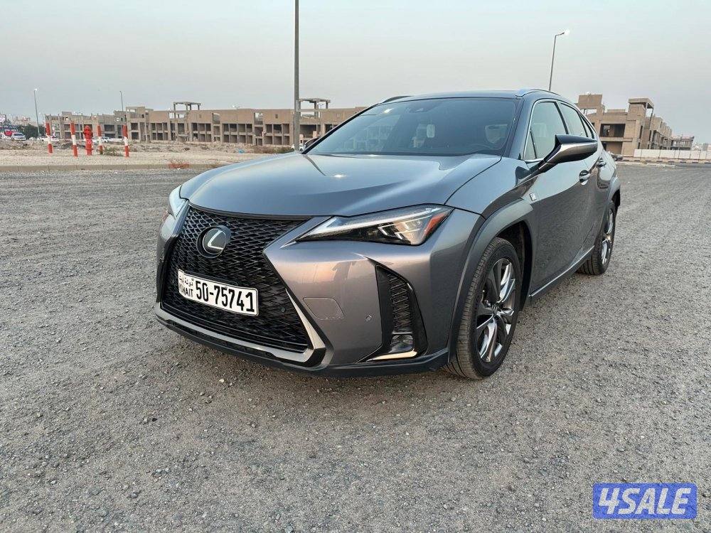 لكزس UX 200 F Sport أعلى فئة بحالة الوكالة4