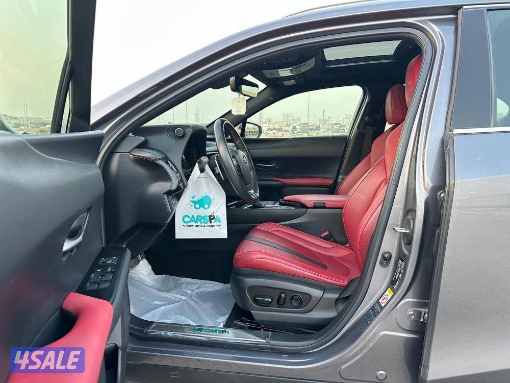 لكزس UX 200 F Sport أعلى فئة بحالة الوكالة8