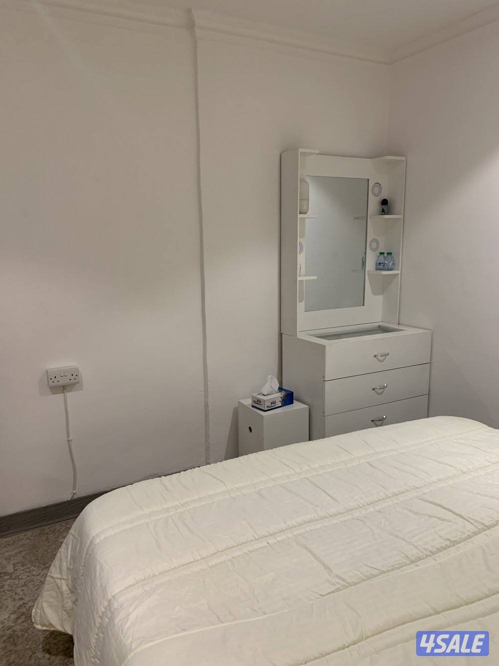 شقق للايجار خلو غرفة وصالة ومطبخ وحمام تشطيب سوبر لوكس1