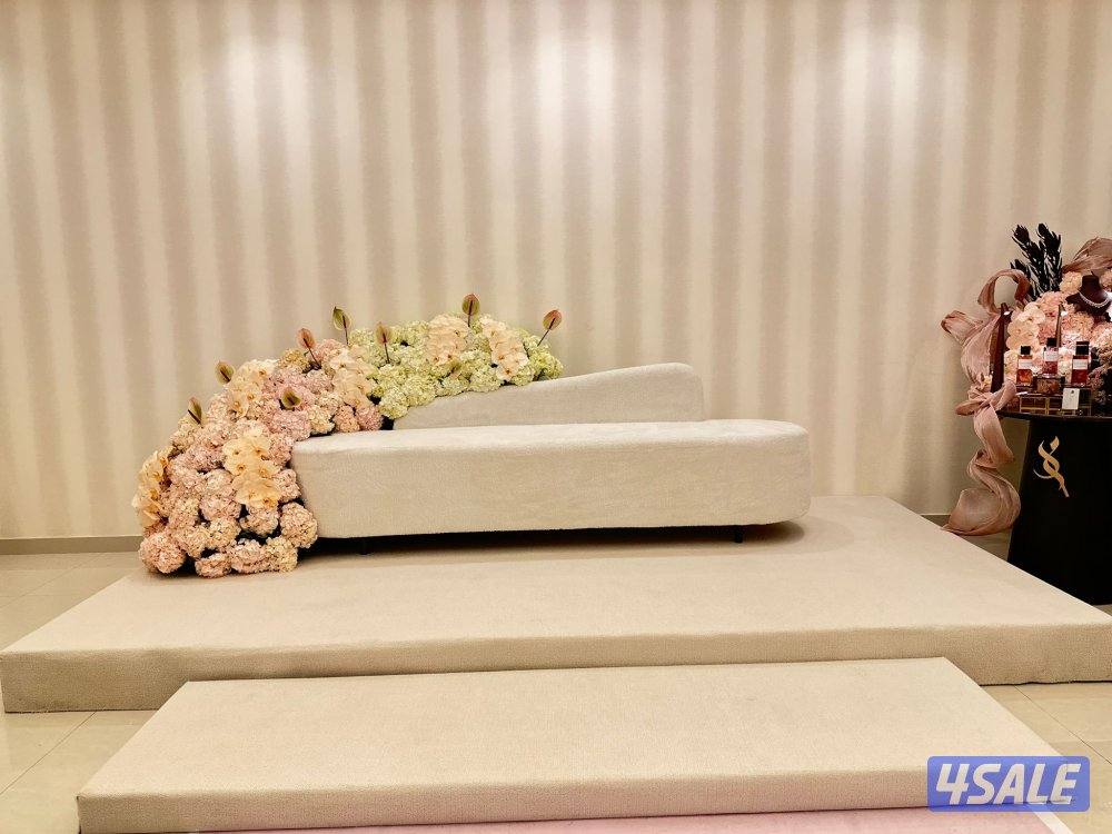 تأجير كراسي وقنفات vip وكوشه وزينة أعراس وقاعات وتسكير3