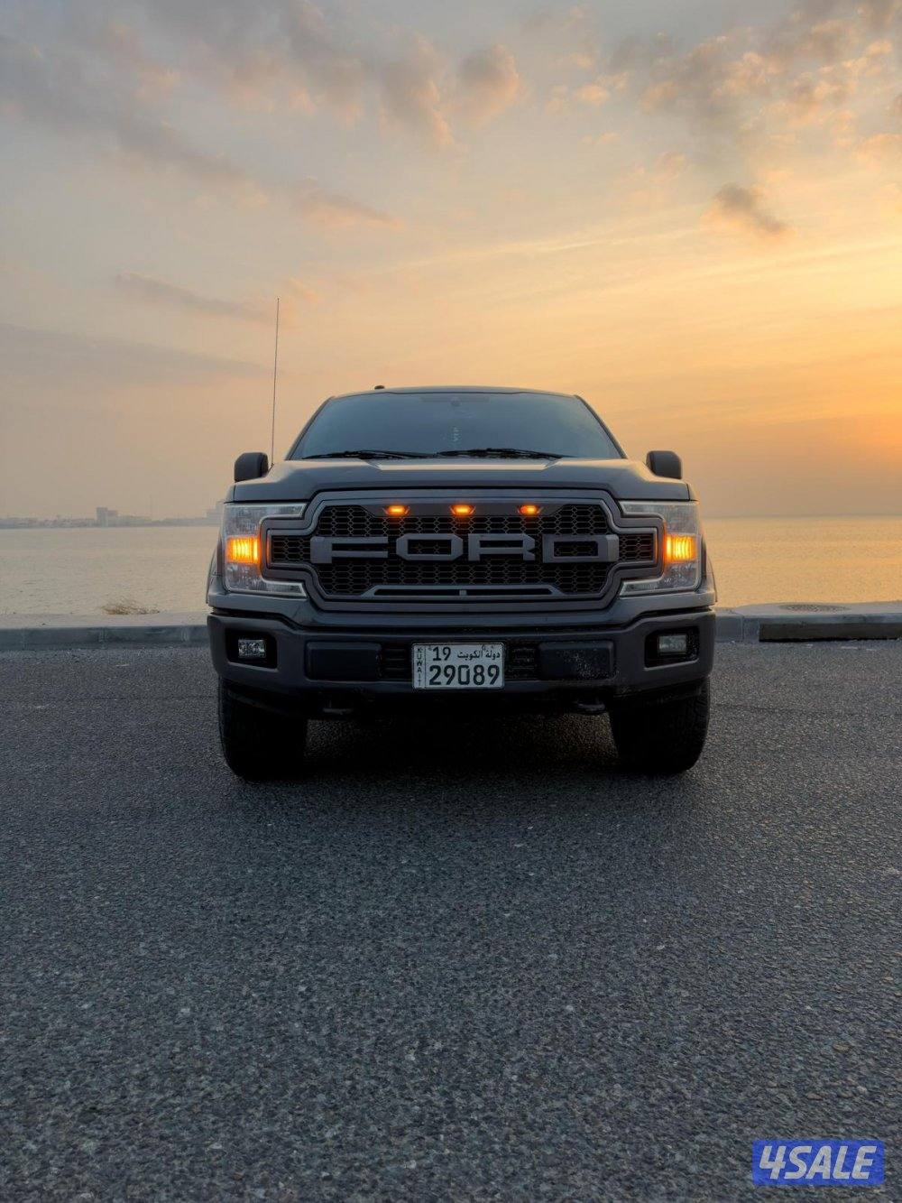 للبيع وانيت فورد 150 موديل 2020  سبورت ماشي179كشنات خام اسود داخلية بح1