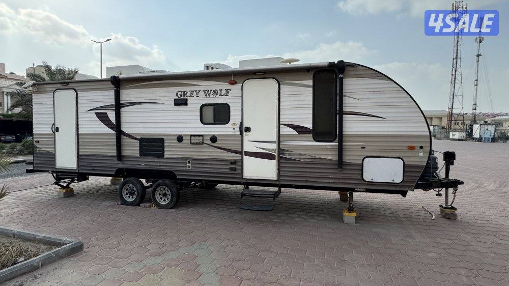 للبيع كرفان grey wolf0