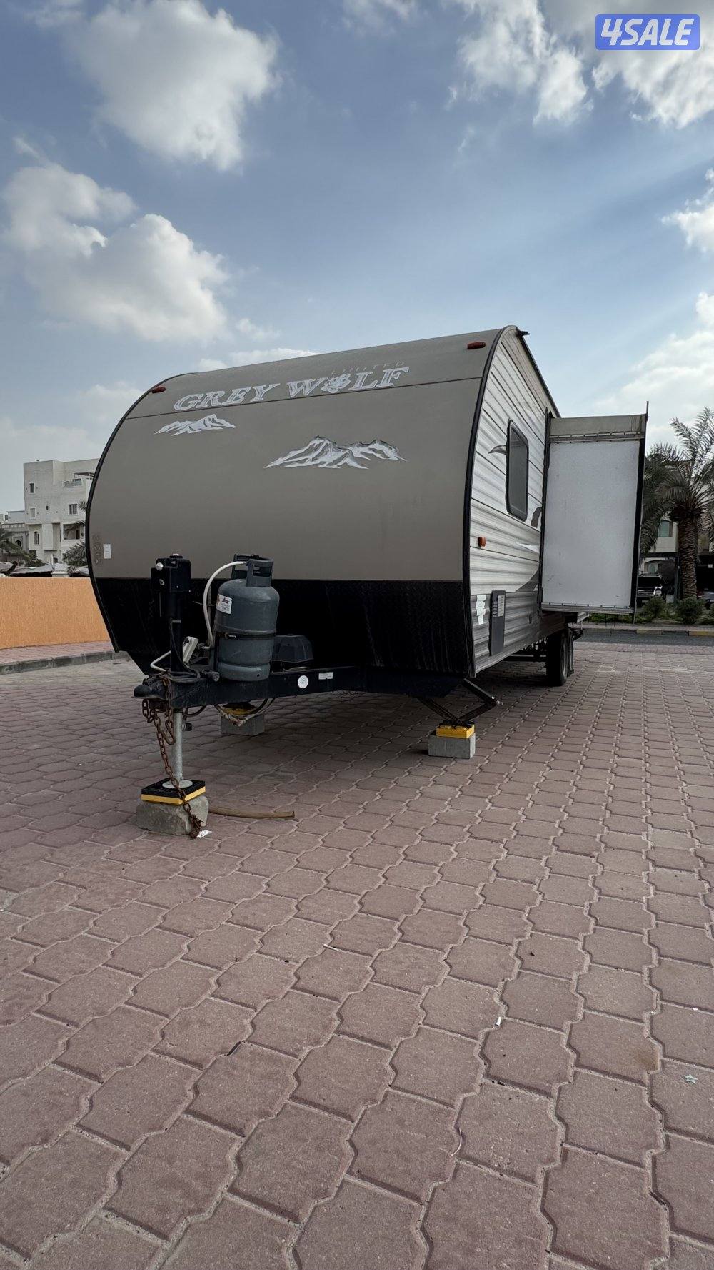 للبيع كرفان grey wolf2