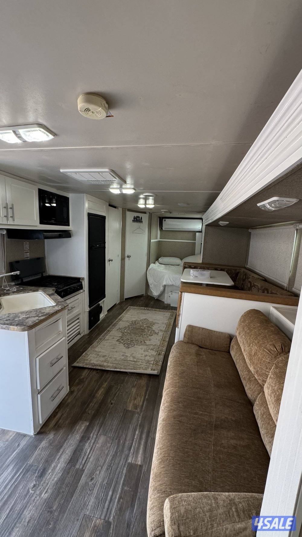 للبيع كرفان grey wolf6