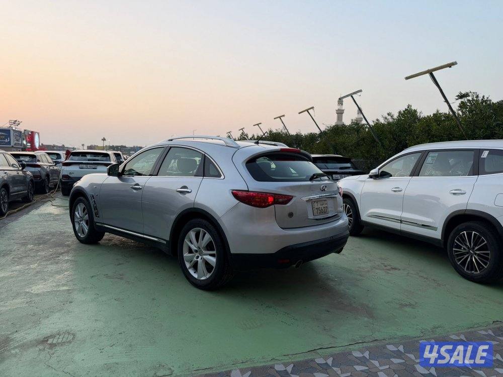 للبيع جيب انفنتي موديل 20143