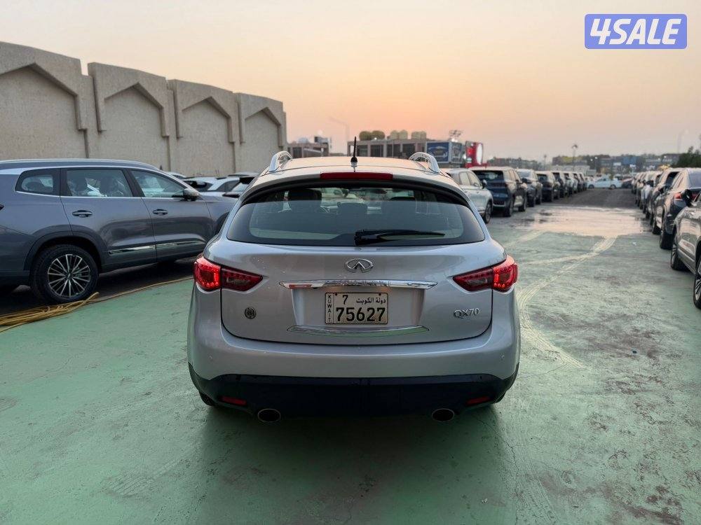 للبيع جيب انفنتي موديل 20144