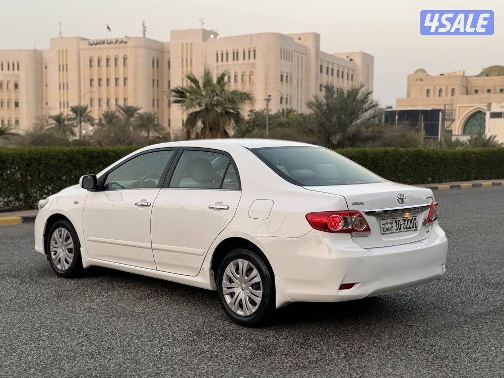 تويوتا كرولا موديل 2011 عداد 146 بحاله الوكاله6