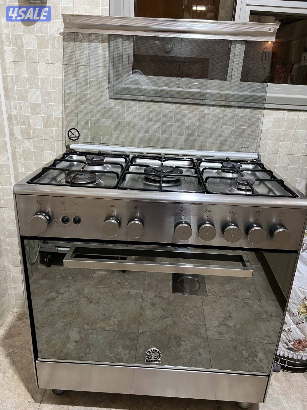 طباخ ٥ عيون الماني ٦٠*٩٠ بحالة جيدة لا توجد به اعطال0