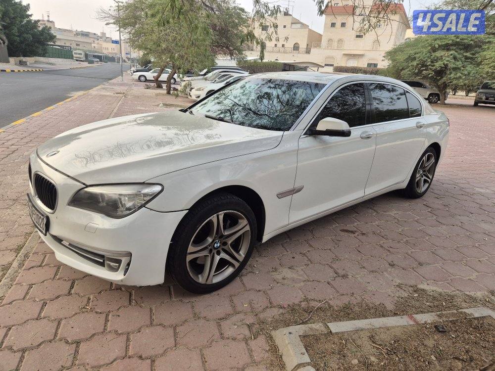 bmw  730Li / 20130
