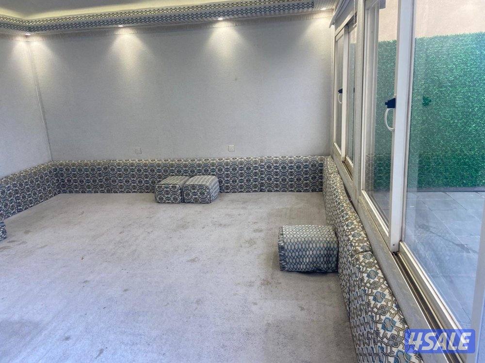 للبيع دوانيه متنقله خيمه2