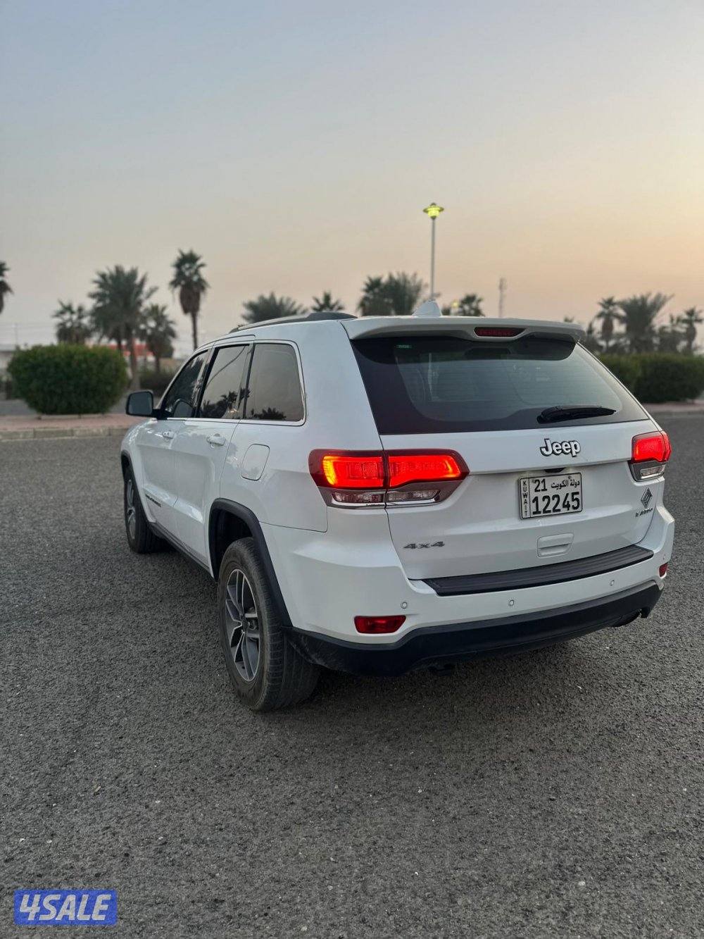 جيب لاريدو 2021 صبغ الوكاله3