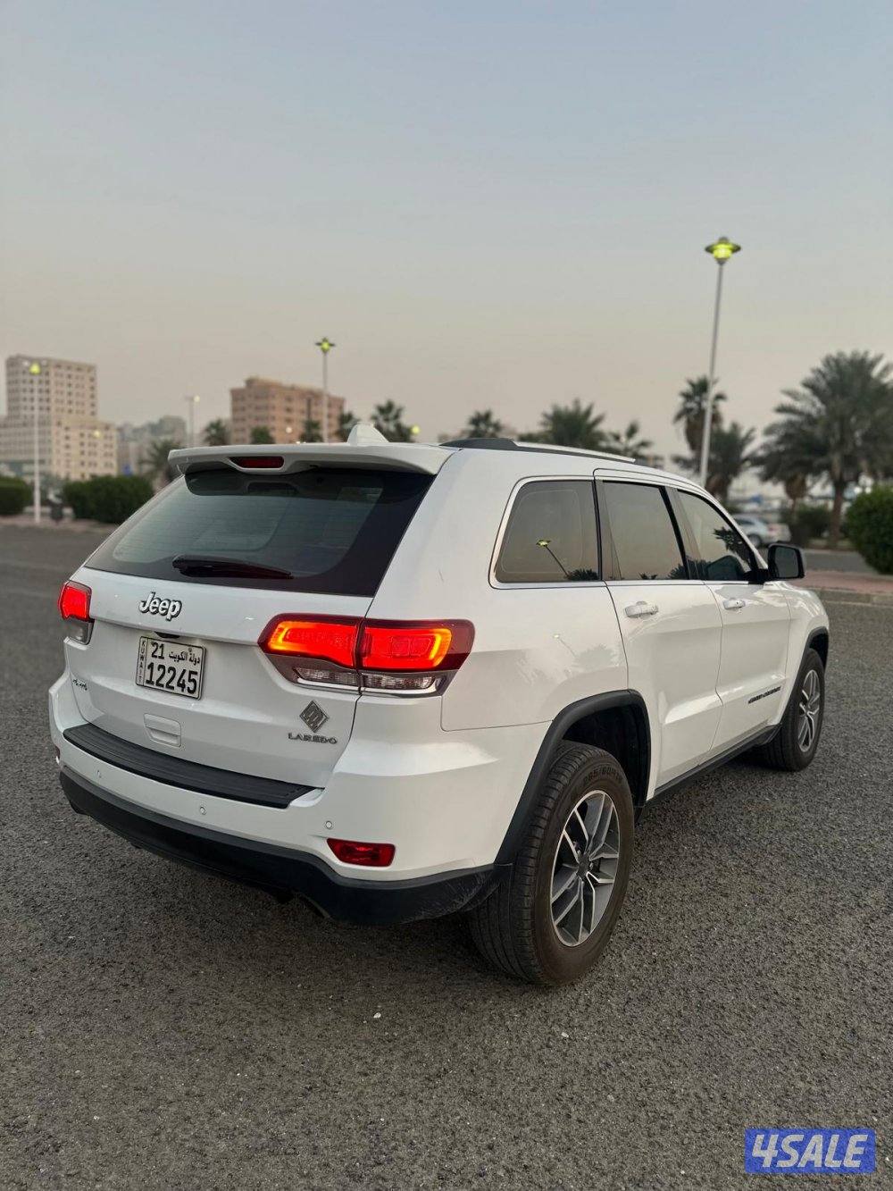 جيب لاريدو 2021 صبغ الوكاله5