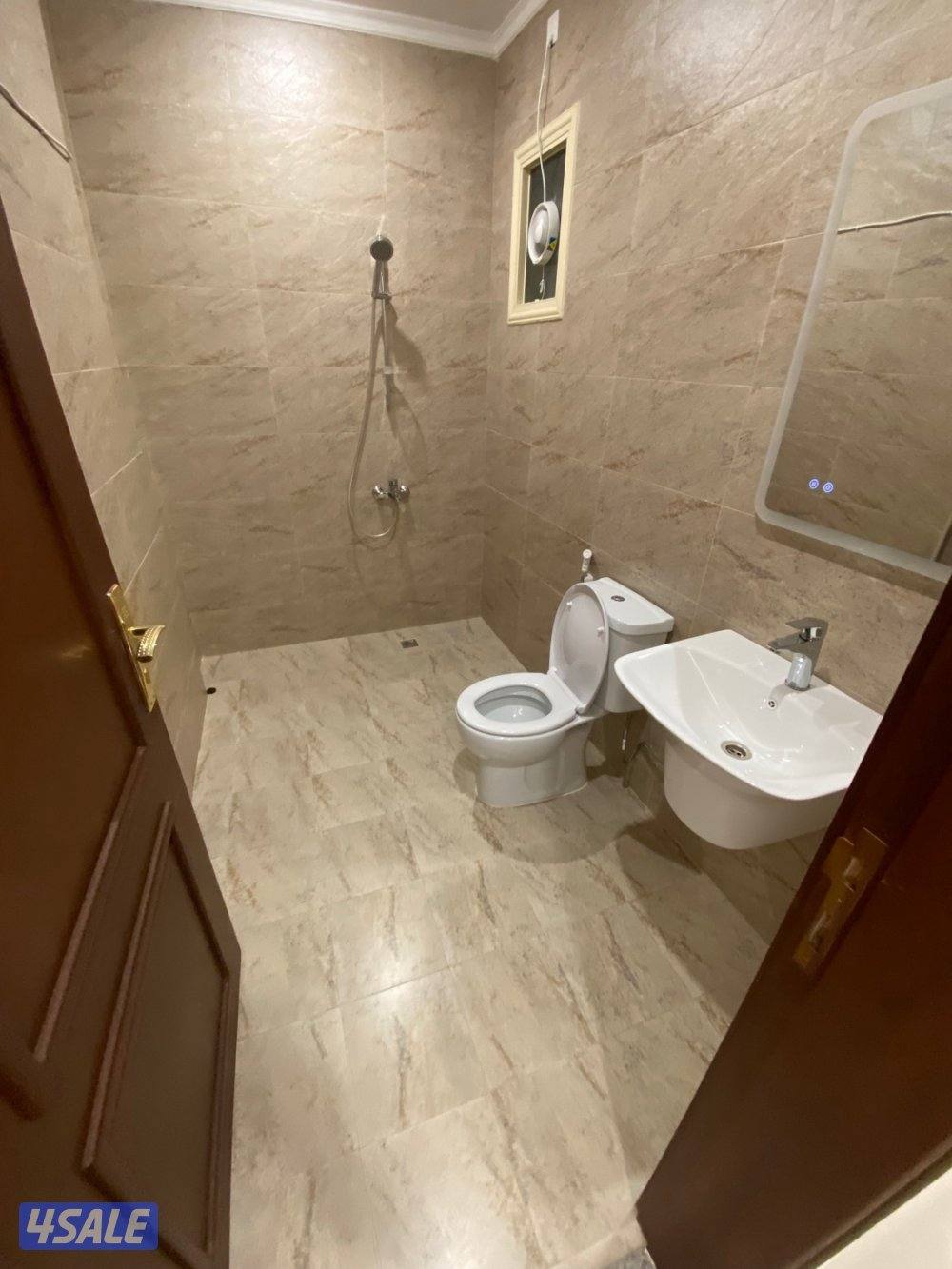 💥شقه أرضيه 4️⃣ غرف بالعمريه ق53