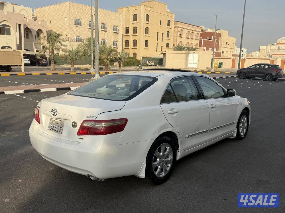 للبيع تويوتا كامري موديل 2009 وارد الوكاله2