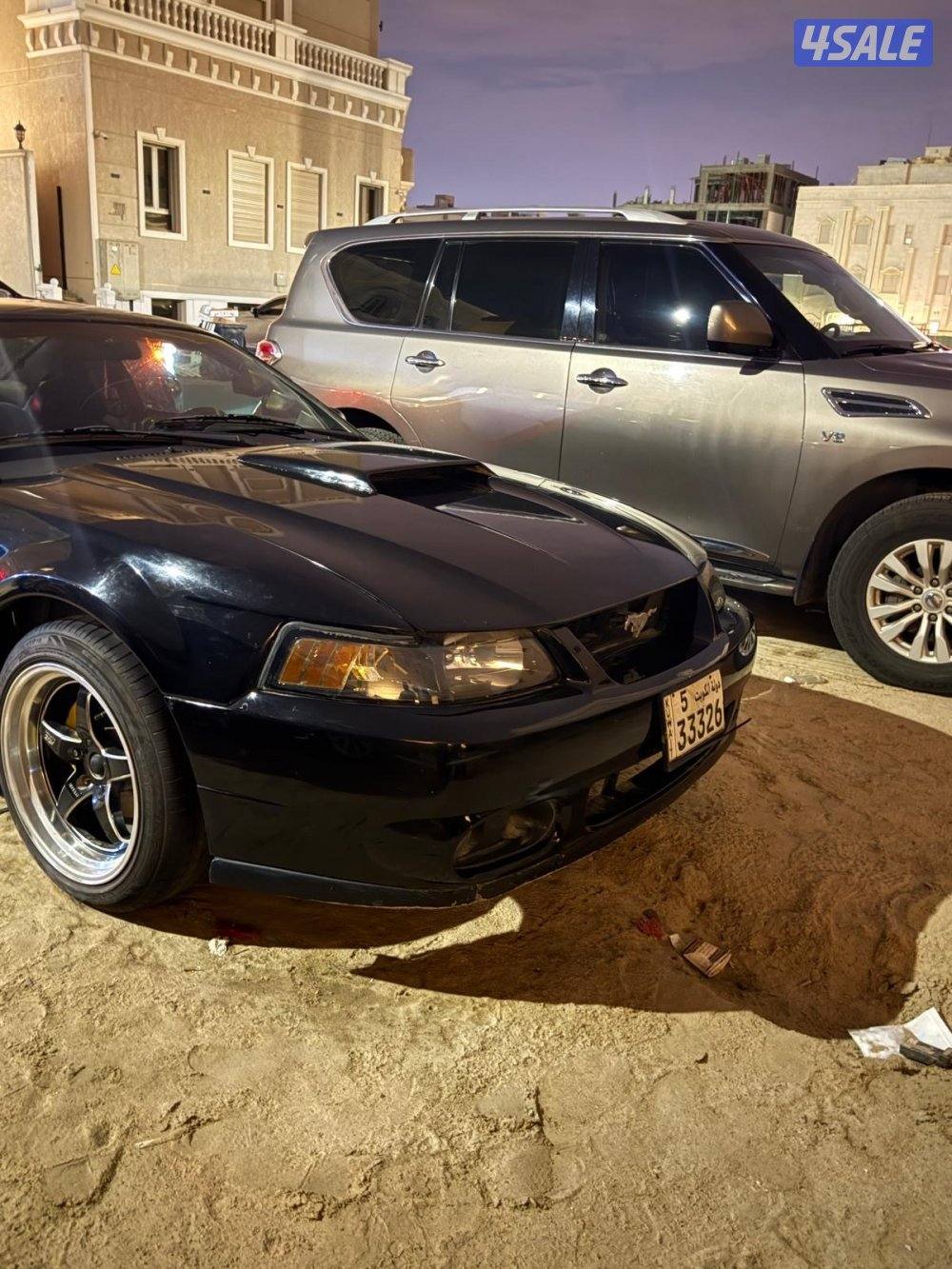 للبيع موستنق 2000 منزل سنه4