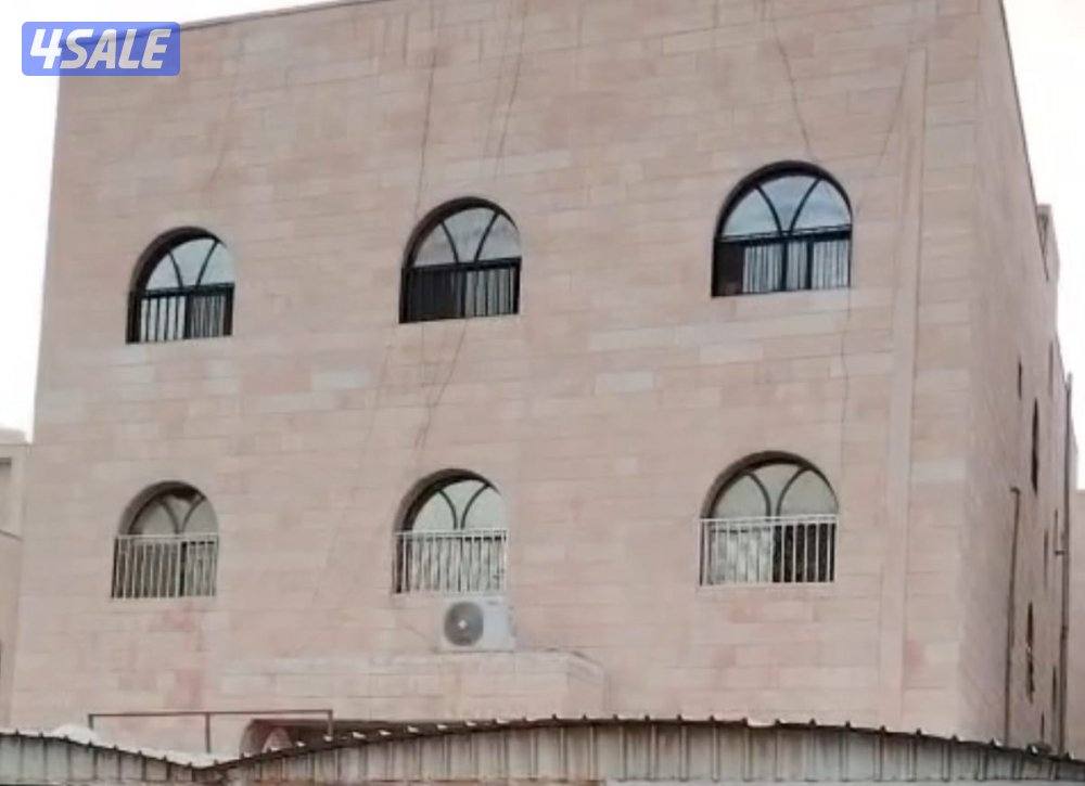 للبيع بيت في خيطان قطعة 51