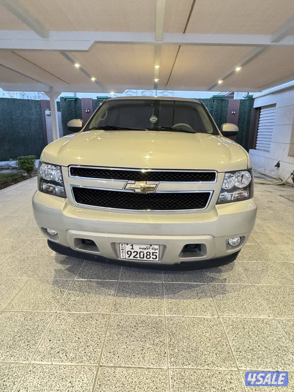 تاهو 2011 - LT وارد الغانم لون ذهبي المالك الأول0