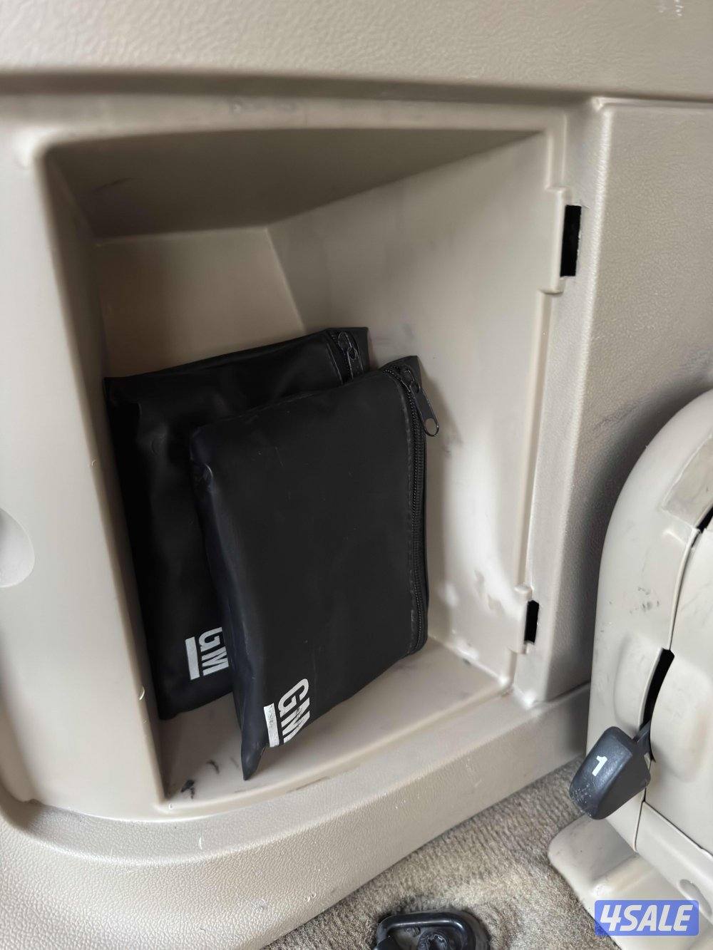 تاهو 2011 - LT وارد الغانم لون ذهبي المالك الأول13