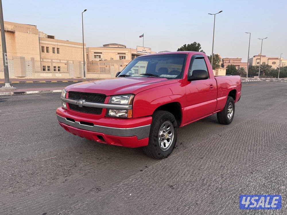 للبيع وانيت سلفرادو موديل ٢٠٠٣4