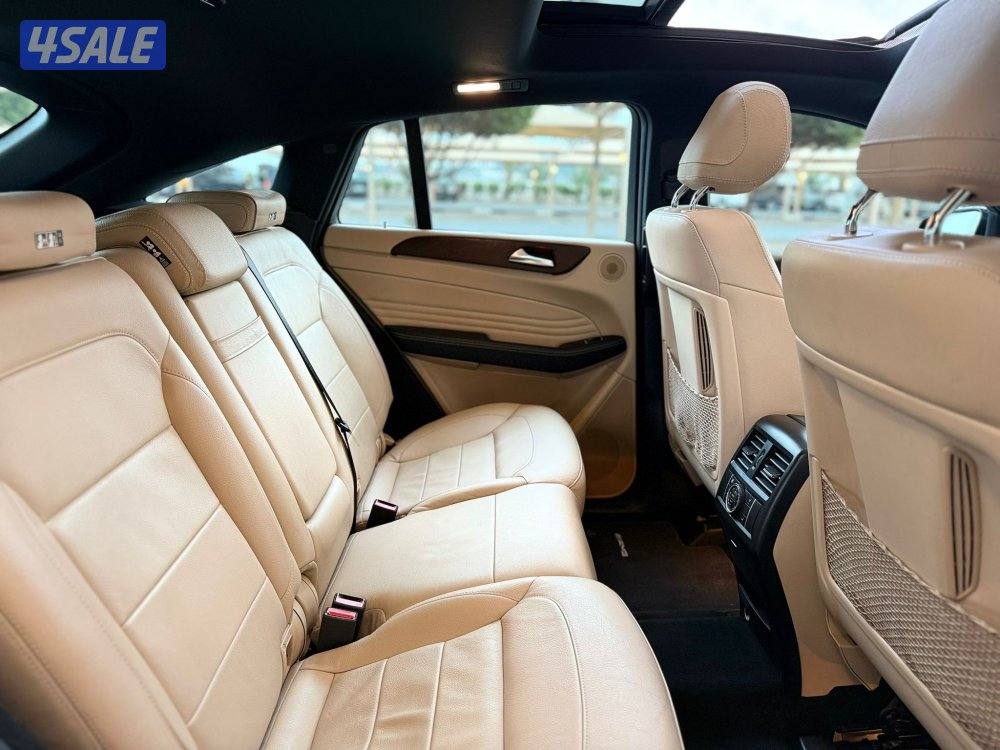 للبيع : مرسيدس GLE450 موديل : 2016 عداد : 158 الف12