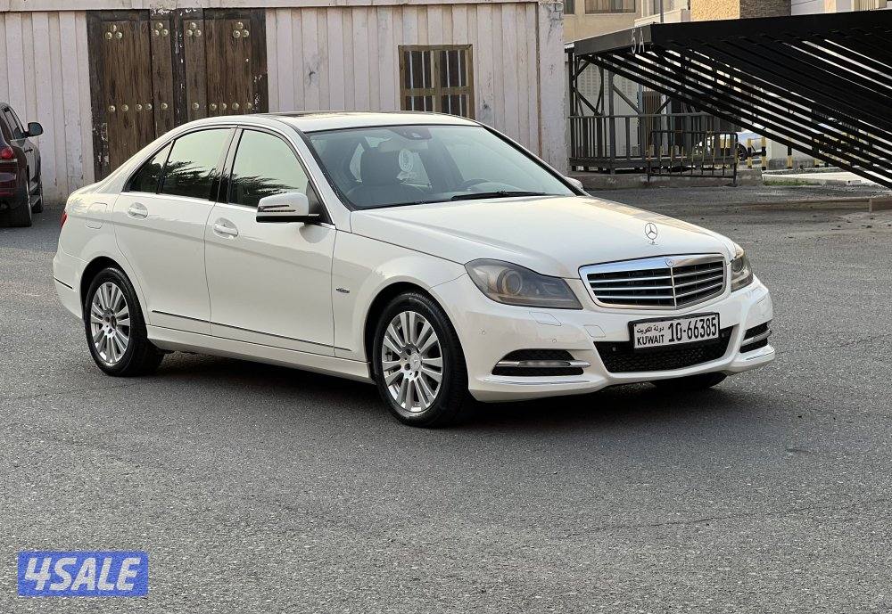 للبيع مرسيدس c200 موديل 20123