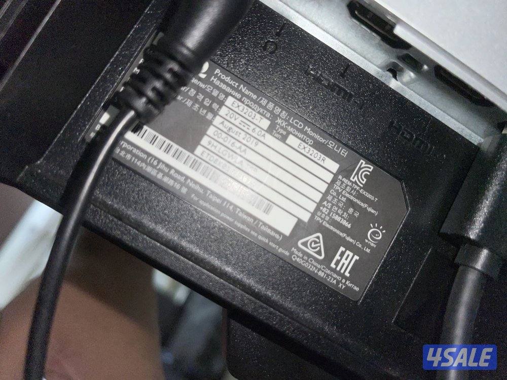 شاشه BenQ EX3203R 2k 144Hz0