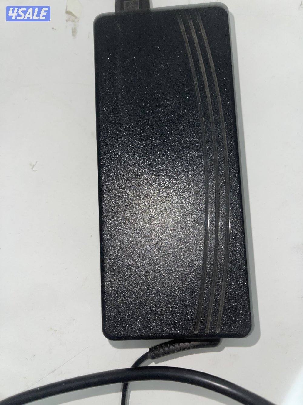 شاشه BenQ EX3203R 2k 144Hz4