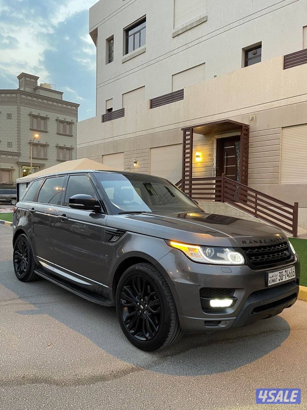 للبيع رنج سبورت سوبر جارج ٢٠١٥0