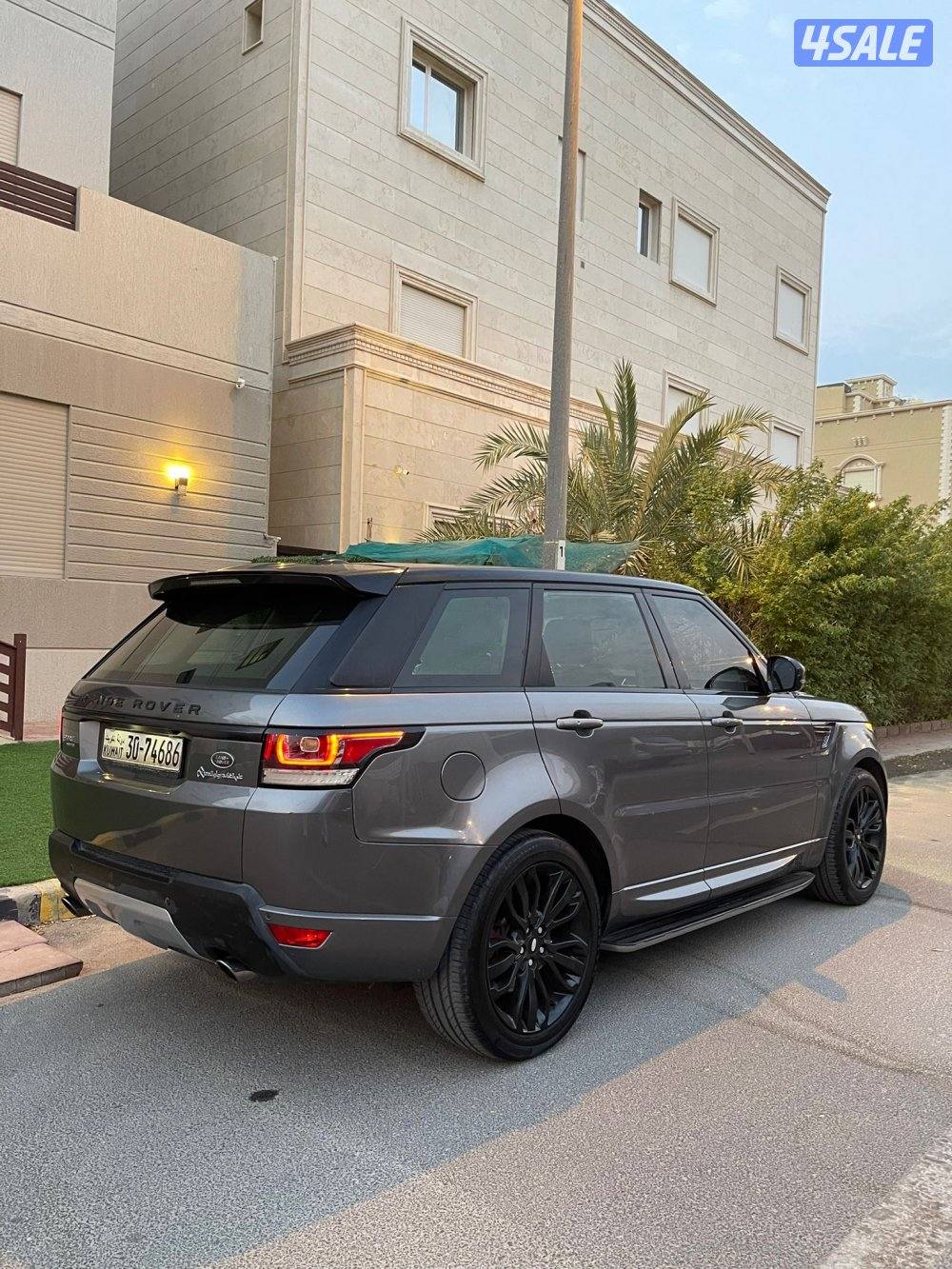 للبيع رنج سبورت سوبر جارج ٢٠١٥1