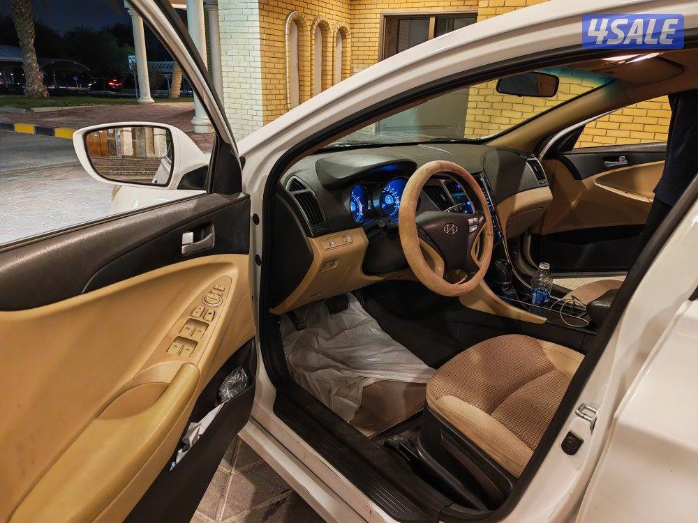 للبيع هيونداي سوناتا 20159